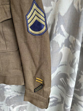 Load image into Gallery viewer, Original US Army Ike Jacket Uniform 36R
