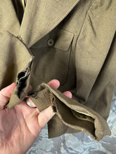 Load image into Gallery viewer, Original US Army WW2 Ike Jacket Battledress - BRITISH MADE - 38&quot; Large Chest
