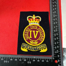 Lade das Bild in den Galerie-Viewer, British Army 4th Queen&#39;s Own Hussars Regiment Embroidered Blazer Badge
