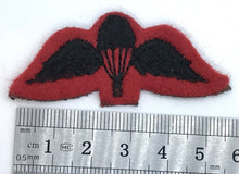 Load image into Gallery viewer, A British Army paratroopers Dress uniform jump qualification sleeve badge -- B15
