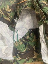 Load image into Gallery viewer, Genuine British Army Issue DPM Combat Smock - Size 160/104
