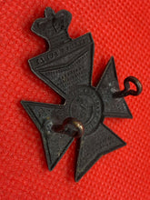 Load image into Gallery viewer, Original Victorian Crown The King&#39;s Royal Rifle Corps Cap / Pouch Badge
