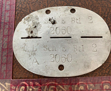 Original WW2 German Army Soldiers Dog Tags - 1 L Sch E Btl 2 2060 - The Militaria Shop