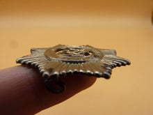 Load image into Gallery viewer, Genuine Boys Brigade Cap Badge - The Militaria Shop
