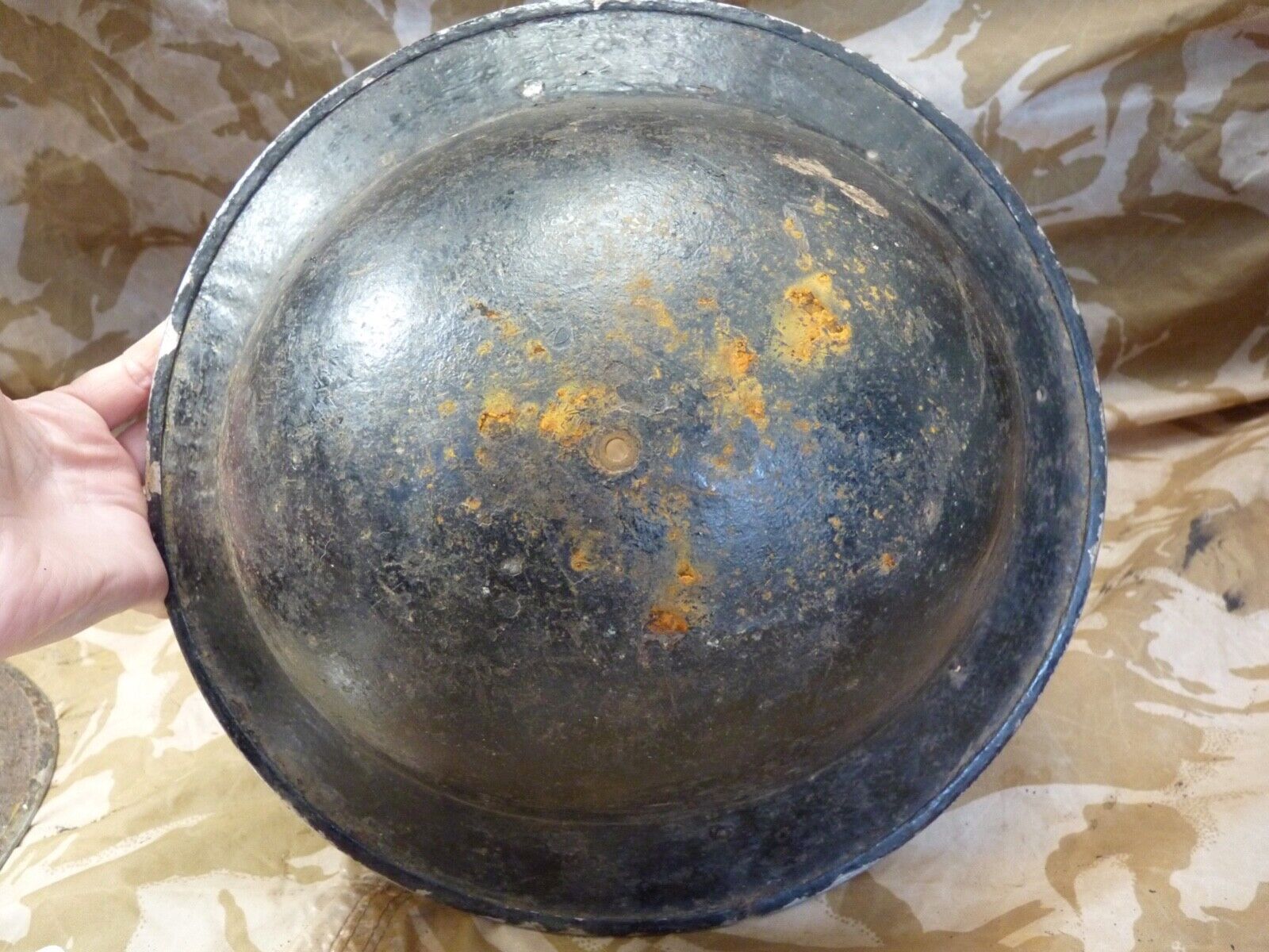 Original WW2 British Style South African Mk2 Army Combat Helmet - The Militaria Shop