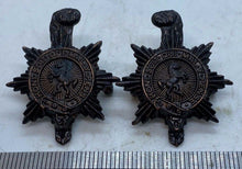 Load image into Gallery viewer, A matching pair of Princess of Wales Royal Regiment officers collar badges B42

