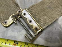 Charger l&#39;image dans la galerie, Original WW1 British Army 08 Pattern Webbing Belt 42&quot; Waist - The Militaria Shop
