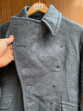 Lade das Bild in den Galerie-Viewer, Original Vintage British RAF Royal Airforce Greatcoat
