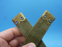 Charger l&#39;image dans la galerie, Original WW2 British Army Shoulder Strap - 37 Pattern Webbing
