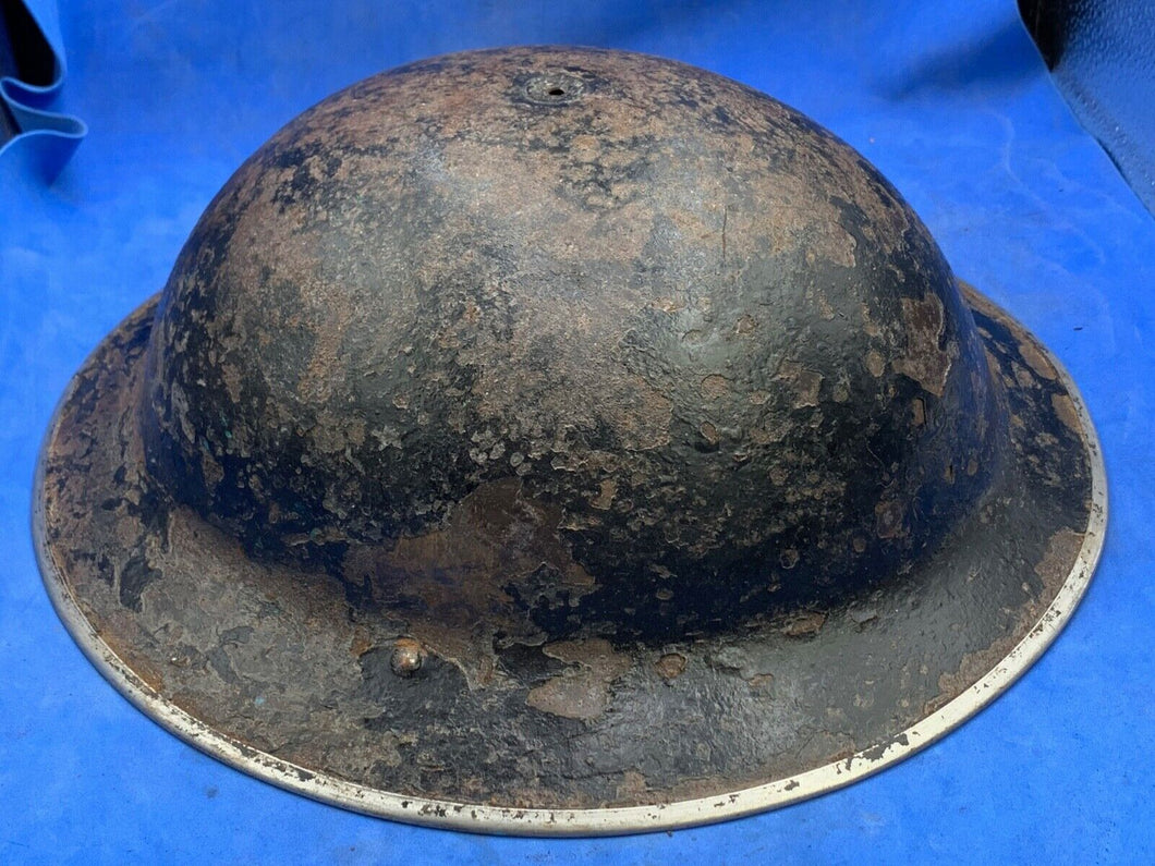 Originaler Kampfhelm Mk2 Brodie der britischen Armee aus dem 2. Weltkrieg 