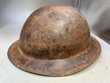 Load image into Gallery viewer, WW1 / WW2 British Army Mk1* - Original Army Combat Helmet
