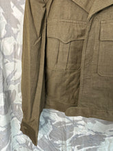 Load image into Gallery viewer, Original US Army Jacket OD Ike Jacket WW2 - Vietnam Pattern 38&quot; Large 1948 Dated
