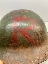 Lade das Bild in den Galerie-Viewer, Original British Army Mk1* Brodie Helmet - WW1 / WW2 Combat Sevice Helmet
