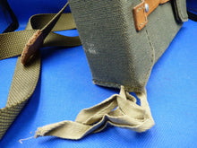 Charger l&#39;image dans la galerie, Soviet Army Post WW2 Rocket Carrying Bag. In Mint Condition.
