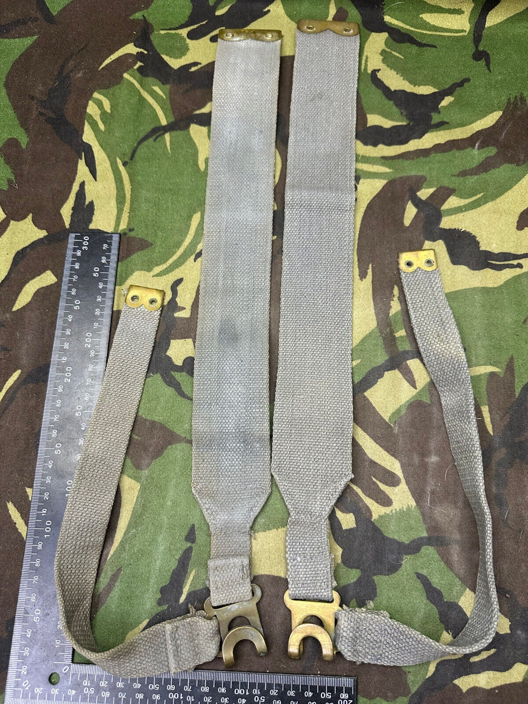 Original British Royal Air Force RAF Blue L Strap Pair - WW2 37 Pattern