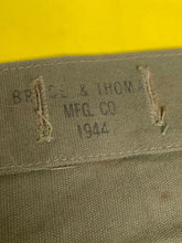 Lade das Bild in den Galerie-Viewer, Original WW2 US Army M1928 Haversack Pack Tail - 1944 Dated
