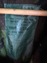 Load image into Gallery viewer, Genuine British Army Windproof Combat Smock Woodland DP 180/104

