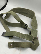 Charger l&#39;image dans la galerie, Original WW2 British Army 44 Pattern Shoulder Strap
