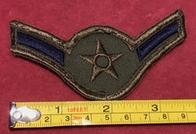 Load image into Gallery viewer, A modern United States Air Force Airmans rank sleeve qualification         B15 - The Militaria Shop
