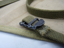 Lade das Bild in den Galerie-Viewer, Original WW2 US Army M1928 Haversack Pack Tail - 1944 Dated

