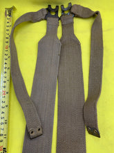 Load image into Gallery viewer, Original WW2 Dated Pair of 37 Pattern British Army L Straps
