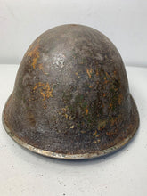 Load image into Gallery viewer, Mk3 Canadian / British Army Original WW2 Turtle Helmet High Rivet
