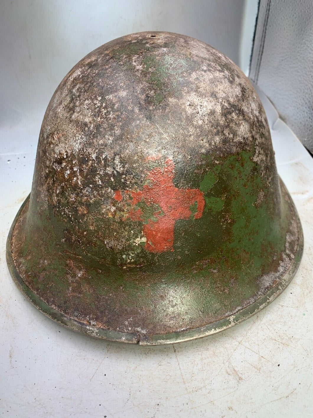 Original WW2 British / Canadian Army Mk3 Medics Turtle Helmet