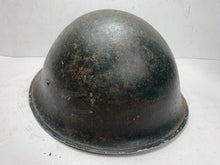 Charger l&#39;image dans la galerie, Original WW2 British / Canadian Army Mk3 Turtle Helmet
