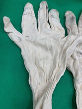 Load image into Gallery viewer, Original WW2 British Royal Navy Gunners Flash Gloves - RARE
