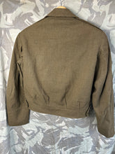 Load image into Gallery viewer, Original US Army Jacket OD Ike Jacket WW2 - Vietnam Pattern 38&quot; R - 1953 Dated
