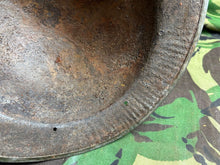 Charger l&#39;image dans la galerie, British Army Mk2 Brodie Helmet - Original WW2 - South African Manufactured
