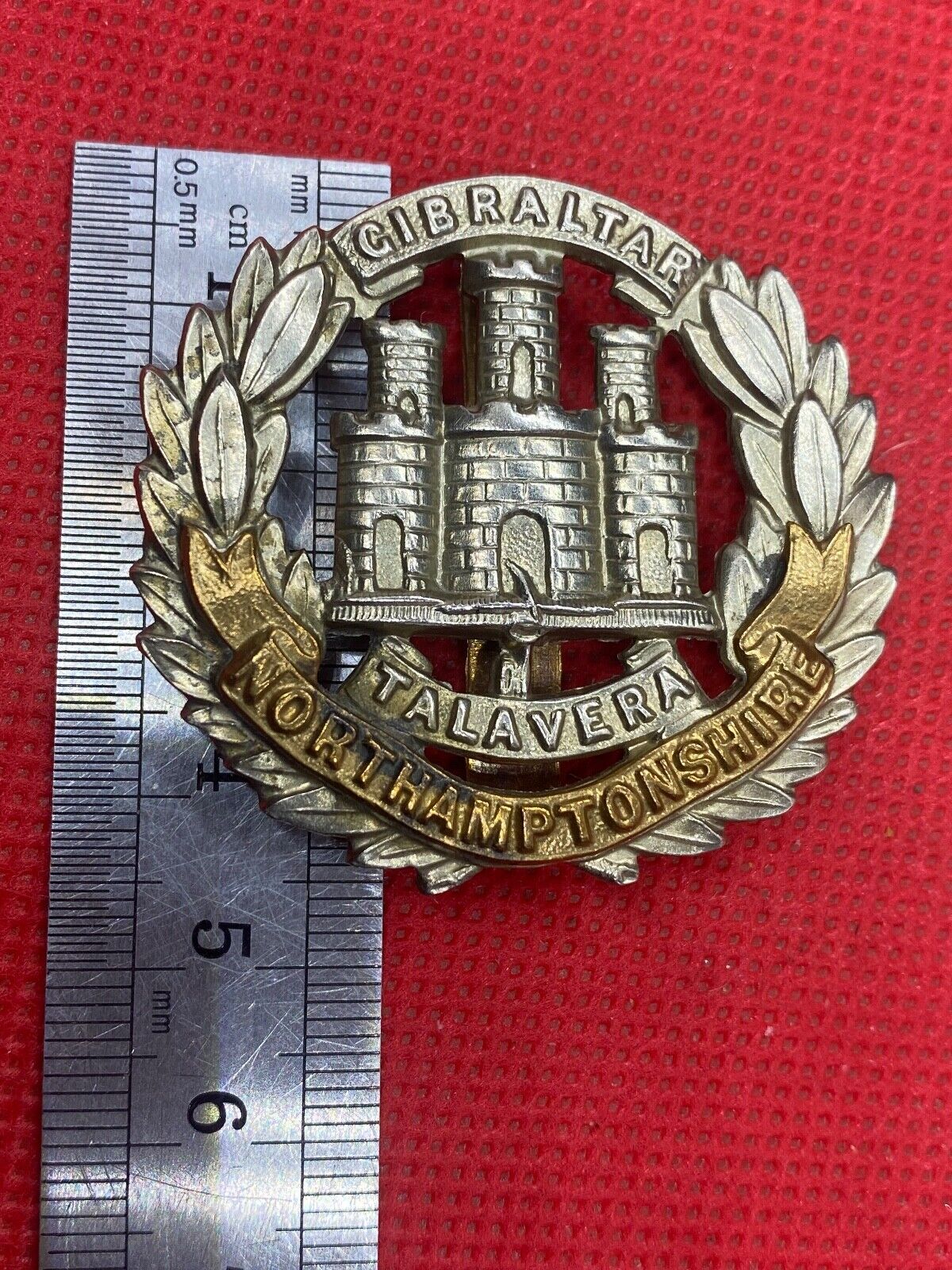 Original British Army NORTHAMPTONSHIRE REGIMENT Cap Badge | For Sale ...