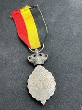 Lade das Bild in den Galerie-Viewer, Original WW2 era Belgian Labour Medal - Belgium Habilete Moralite Medal
