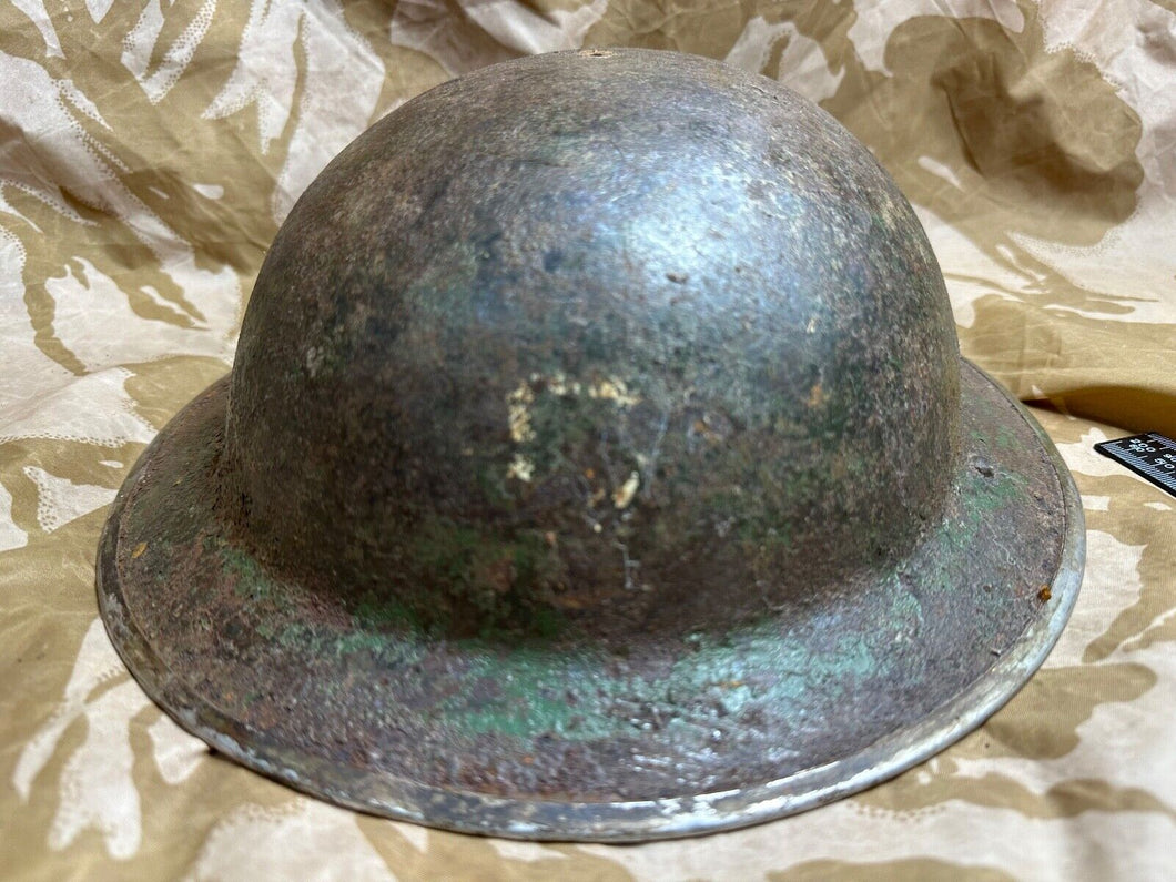 Britischer Mk2 Brodie Helm - Kampfhelm aus dem 2. Weltkrieg - schönes Original 