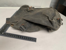 Lade das Bild in den Galerie-Viewer, Originales kleines Paket der britischen Armee, RAF-Muster 37 – Rucksack/Seitentasche im WW2-Muster 
