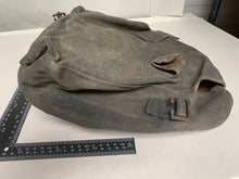 Lade das Bild in den Galerie-Viewer, Originales kleines Paket der britischen Armee, RAF-Muster 37 – Rucksack/Seitentasche im WW2-Muster 
