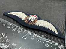 Load image into Gallery viewer, Royal Canadian Air Force RCAF Padded Pilots Wings Kings Crown - UK Made

