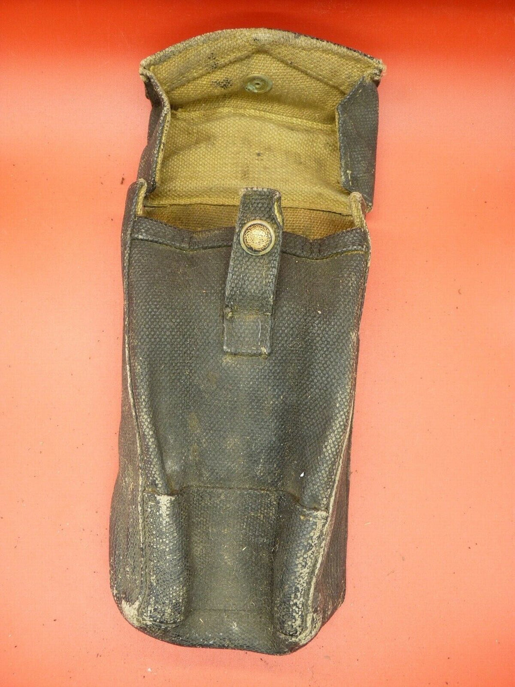 Original WW2 British Army 37 Pattern Bren Pouch - The Militaria Shop