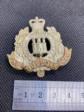 Load image into Gallery viewer, British Army QC SUFFOLK REGIMENT Cap Badge
