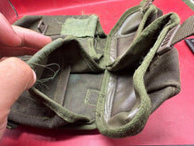 Lade das Bild in den Galerie-Viewer, Genuine British Army Combat Pouch
