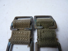 Charger l&#39;image dans la galerie, Original WW2 British Army 37 Pattern Webbing Brace Adaptor Pair - The Militaria Shop
