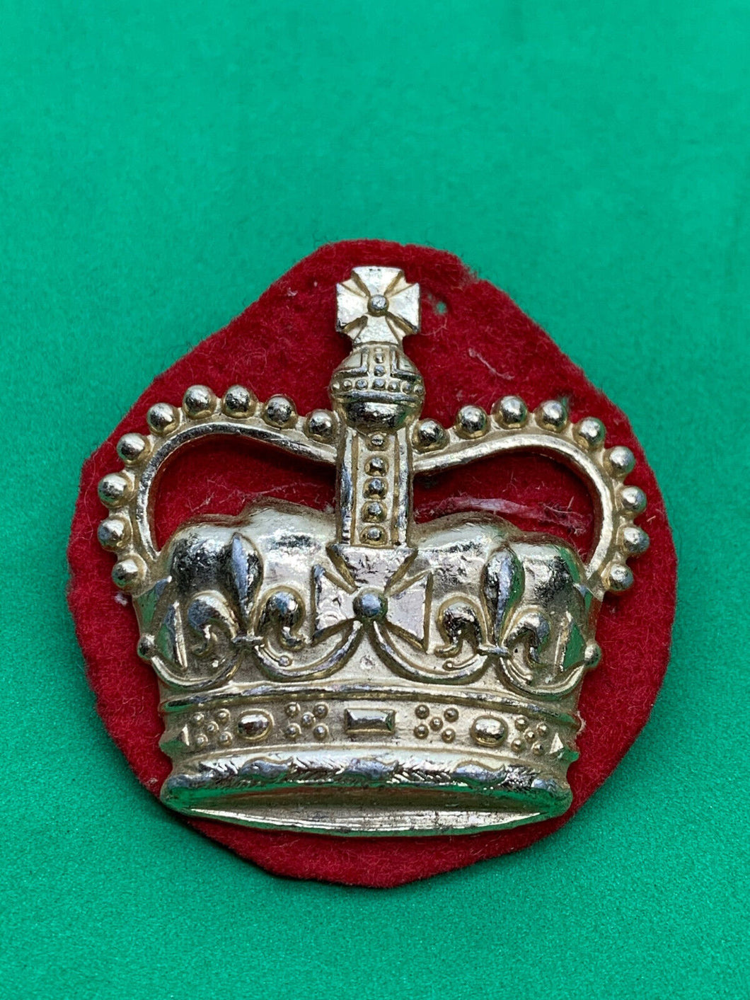 British Army Queens Crown Major Rank Pip Badge Badge