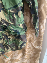 Load image into Gallery viewer, Genuine British Army Issue DPM Combat Smock - Size 160/104
