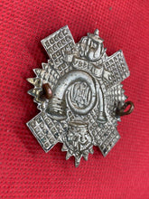 Load image into Gallery viewer, Original WW1 / WW2 British Army Highland Light Infantry Cap Badge
