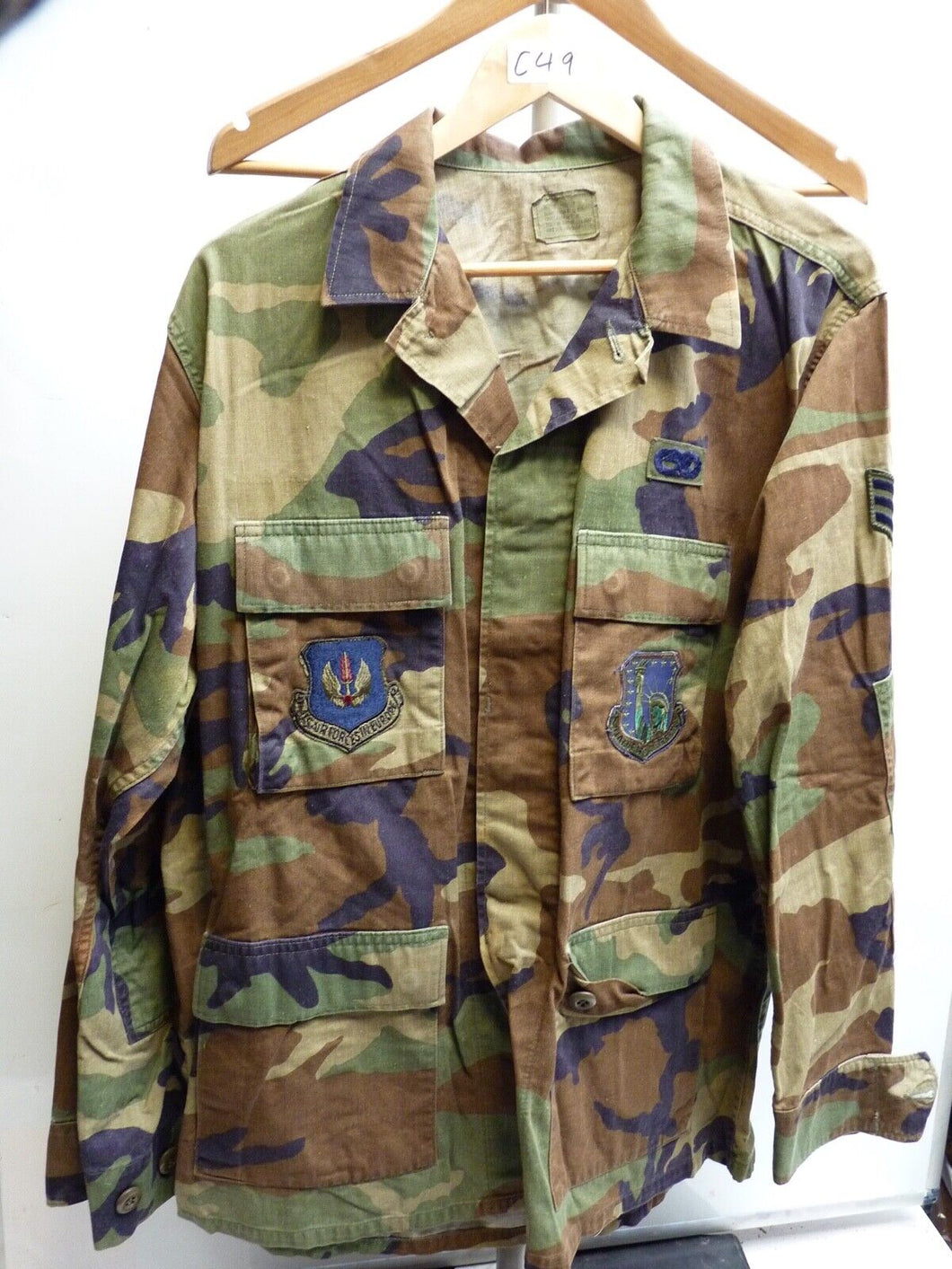 Genuine US Army Camouflaged BDU Battledress Badged Uniform - 37 to 41 Inch Chest
