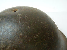 Lade das Bild in den Galerie-Viewer, Original Mk3 Canadian / British Army WW2 Turtle Helmet High Rivet
