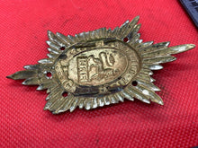 Load image into Gallery viewer, British Army. Worcestershire Regiment Victorian Crown Valise Badge
