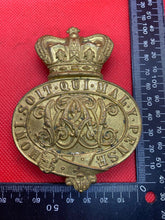 Load image into Gallery viewer, British Army. Grenadier Guards Genuine OR’s Victorian Pouch / Valise Badge
