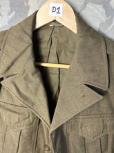 Load image into Gallery viewer, Original US Army WW2 Ike Jacket Battledress - 36&quot; Large Chest - 1944
