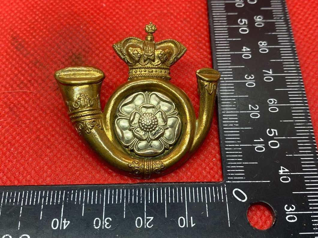 Victorian Crown, British Army The King's Own Yorkshire Light Infantry Cap Badge